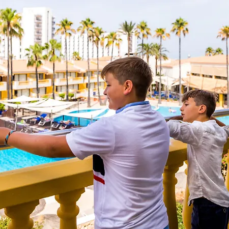 Отель Royal Family Club 4*