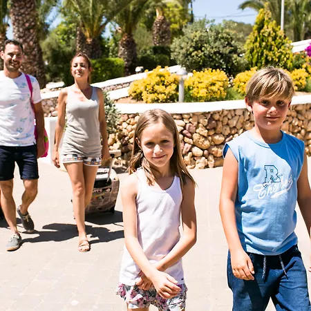 Royal Family Club Отель 4*