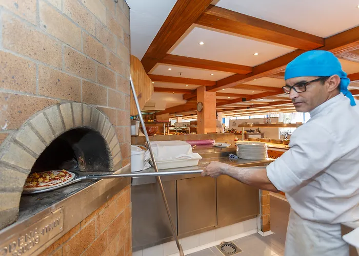 Royal Family Club 4* Son Bou