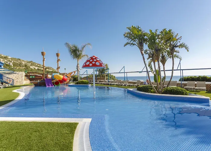 Hotel Royal Family Club 4*