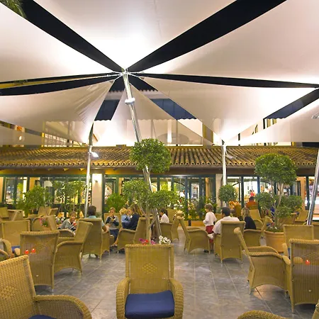 Royal Family Club 4* Son Bou