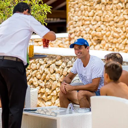 Hotel Royal Family Club Son Bou