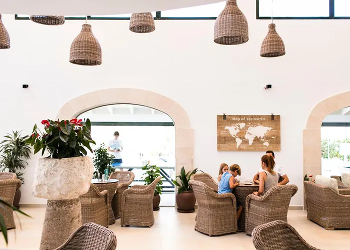 Royal Family Club Son Bou