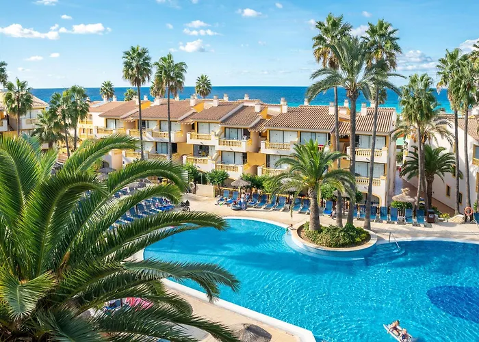 Royal Family Club 4* Son Bou