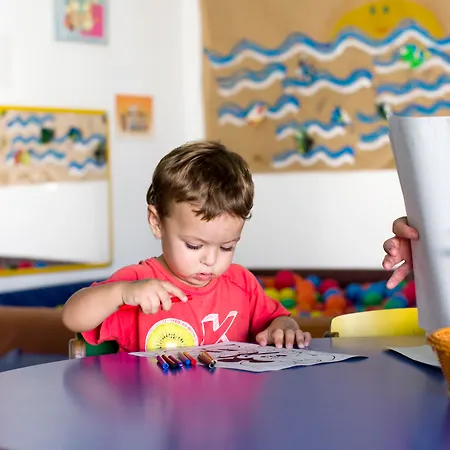 Royal Family Club Hotel Son Bou