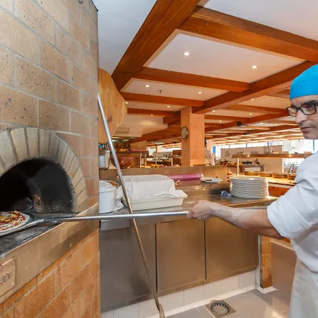 Royal Family Club 4* Son Bou