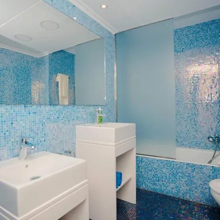 Royal Family Club Son Bou